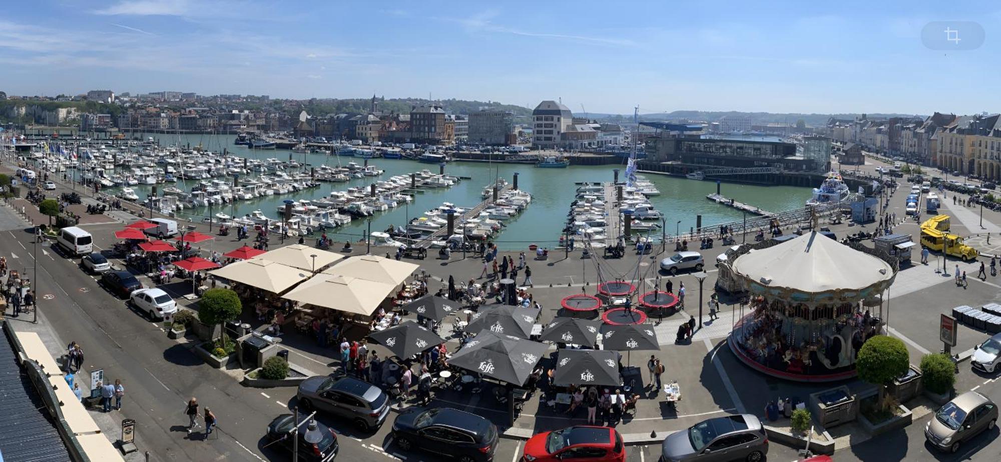 Etablissement 3 Etoiles Avec Ascenseur, 3 Appartements Lumineux Vue Port Avec Balcon, 200M De La Mer, Wifi Fibre, Tous Service Inclus Дьепп Экстерьер фото
